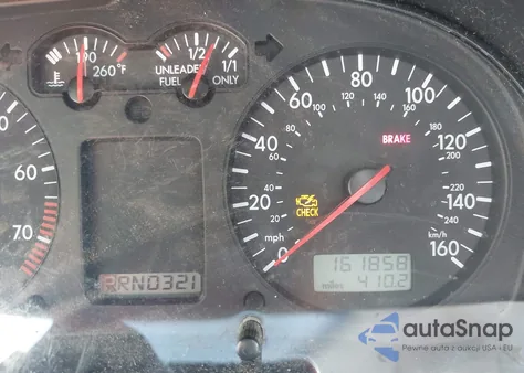 2001 Volkswagen Jetta Gls z USA, uszkodzony, nr VIN WVWSB61J61W568930